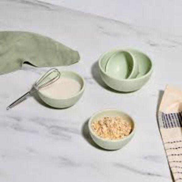 Greg Natale Measuring Cup Set Ceramic set of 4 Sage Green - Picture 1 of 8